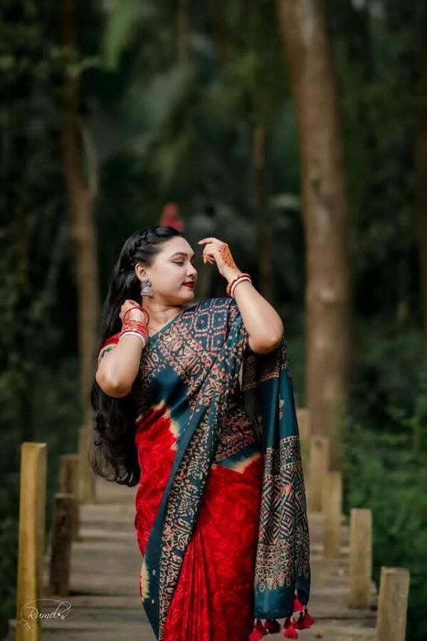 Jamdani Saree - Image 2